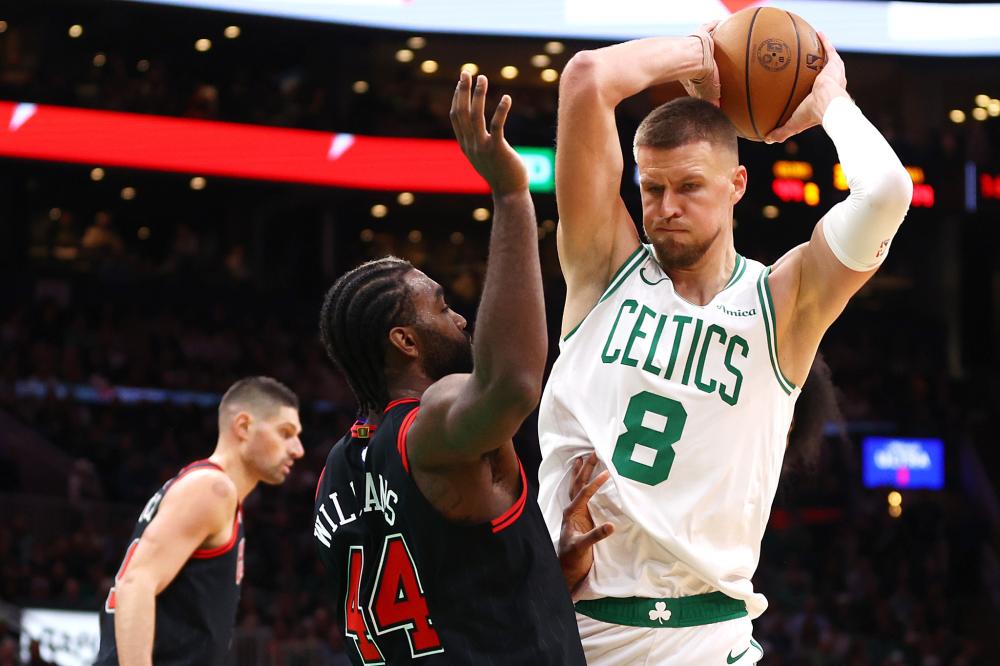 而在防线方 而在防线方